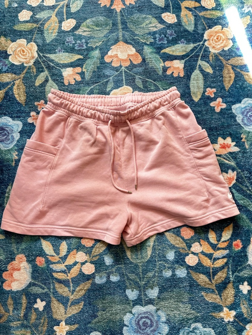 Nike Sz M Pink Club Air High Waisted Terry Cargo Sweat Shorts Cotton Blend